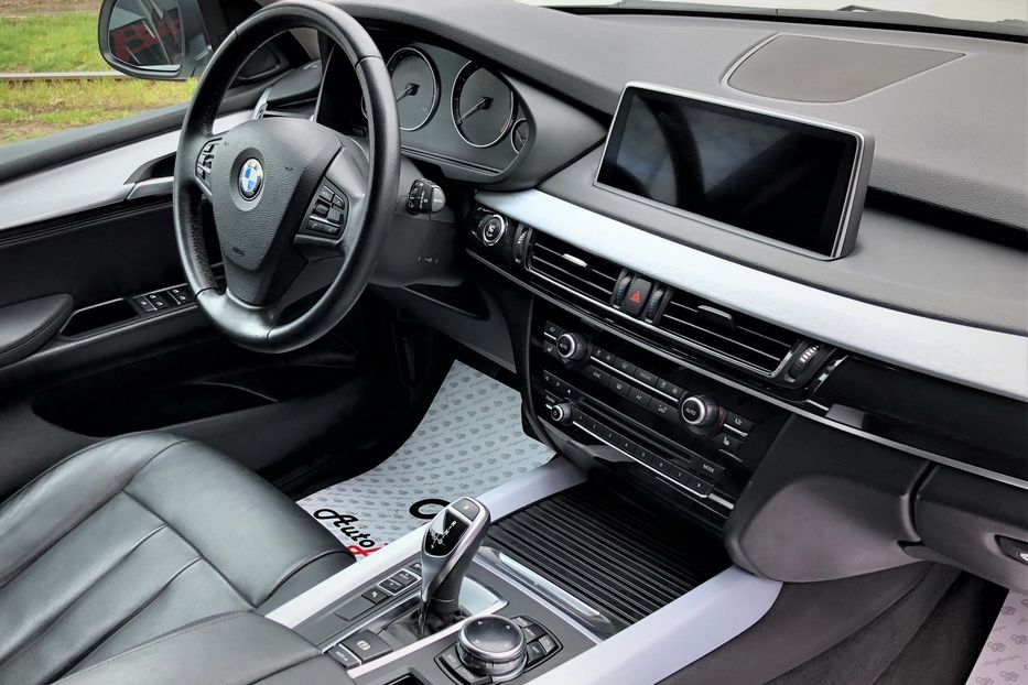 Продам BMW X5 2014 года в Одессе