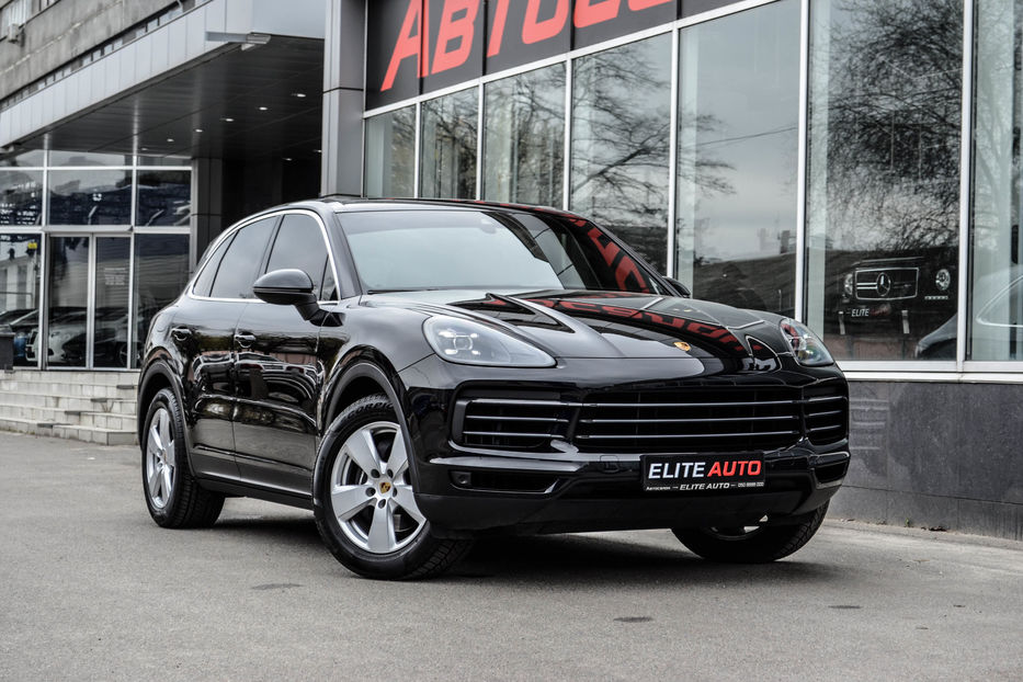 Продам Porsche Cayenne 2017 года в Киеве