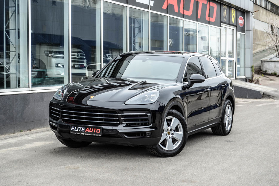 Продам Porsche Cayenne 2017 года в Киеве