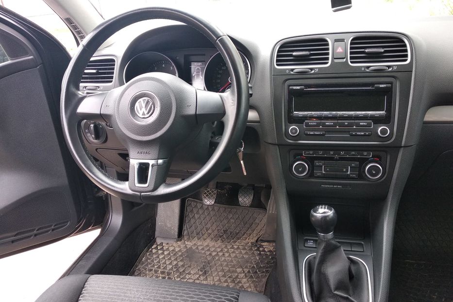 Продам Volkswagen Golf  VI 1.4 TSI 2012 года в Львове