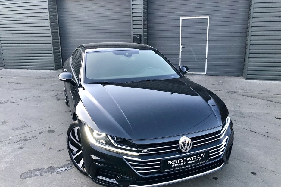 Продам Volkswagen Arteon R-Line 2.0 TSI 4MOTION 2017 года в Киеве