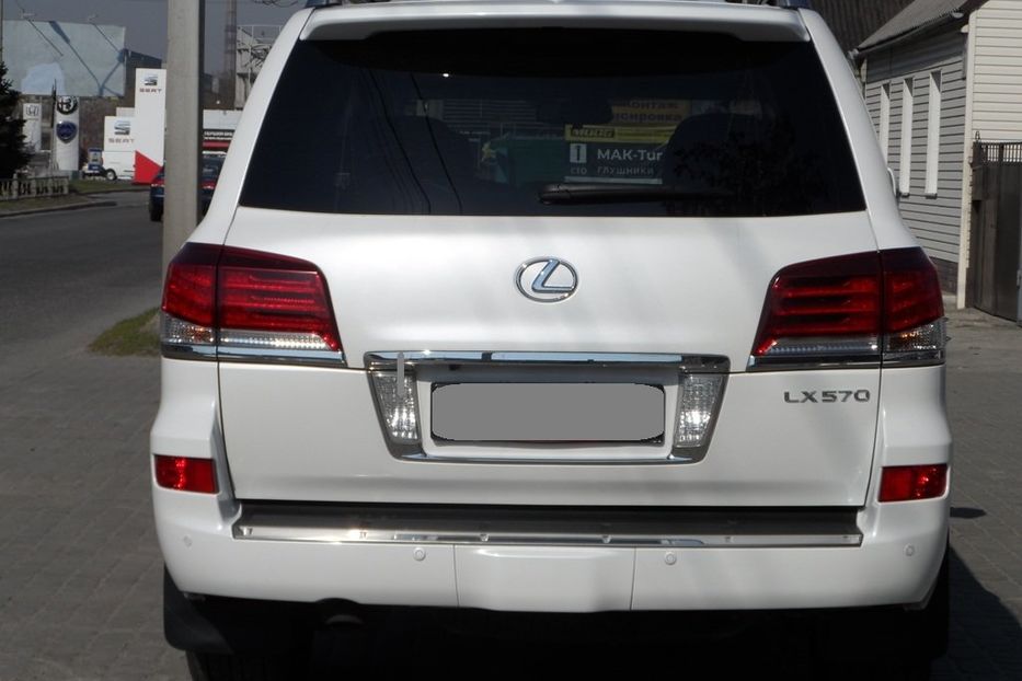 Продам Lexus LX 570 2013 года в Днепре