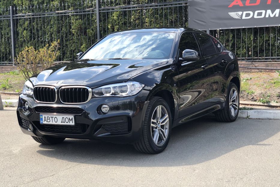 Продам BMW X6 Официал М-пакет 2017 года в Киеве