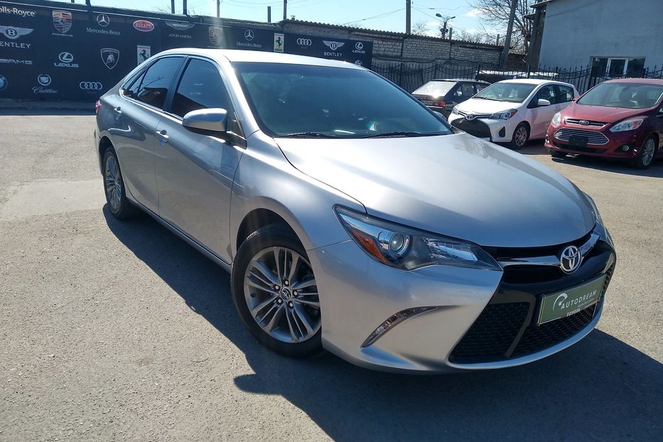 Продам Toyota Camry 2015 года в Одессе