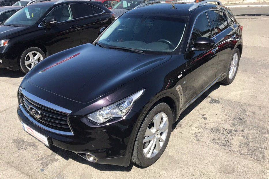 Продам Infiniti QX70 2014 года в Одессе