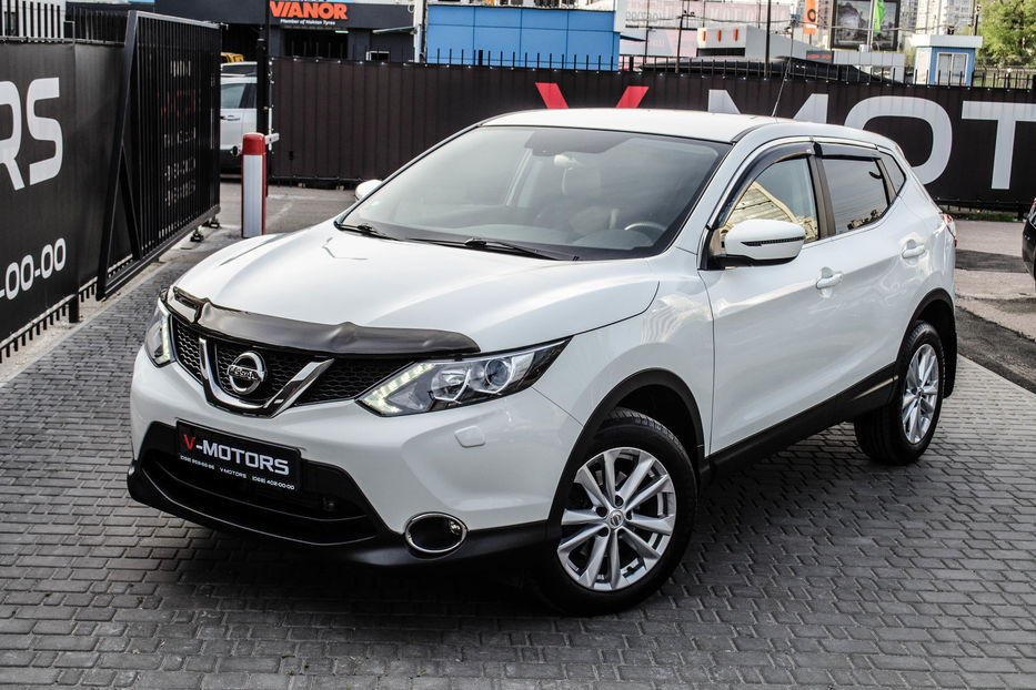 Продам Nissan Qashqai 1.6TDI CVT 2015 года в Киеве