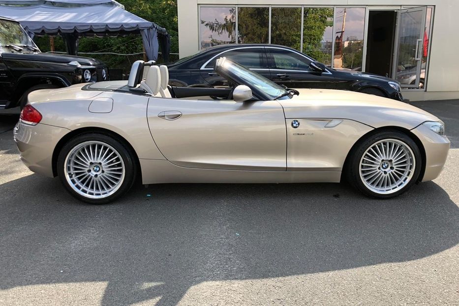 Продам BMW Z4 s-drive 2010 года в Киеве