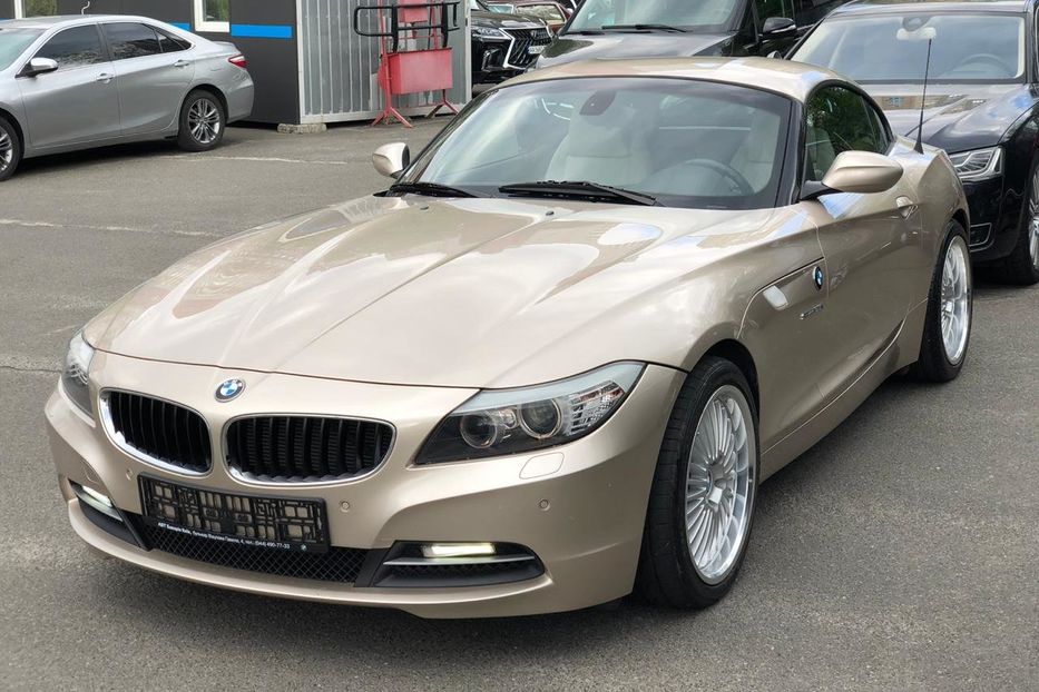 Продам BMW Z4 s-drive 2010 года в Киеве