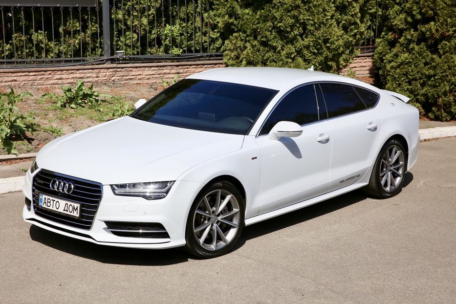 Продам Audi A7 3.0 TFSI S-line официал 2015 года в Киеве