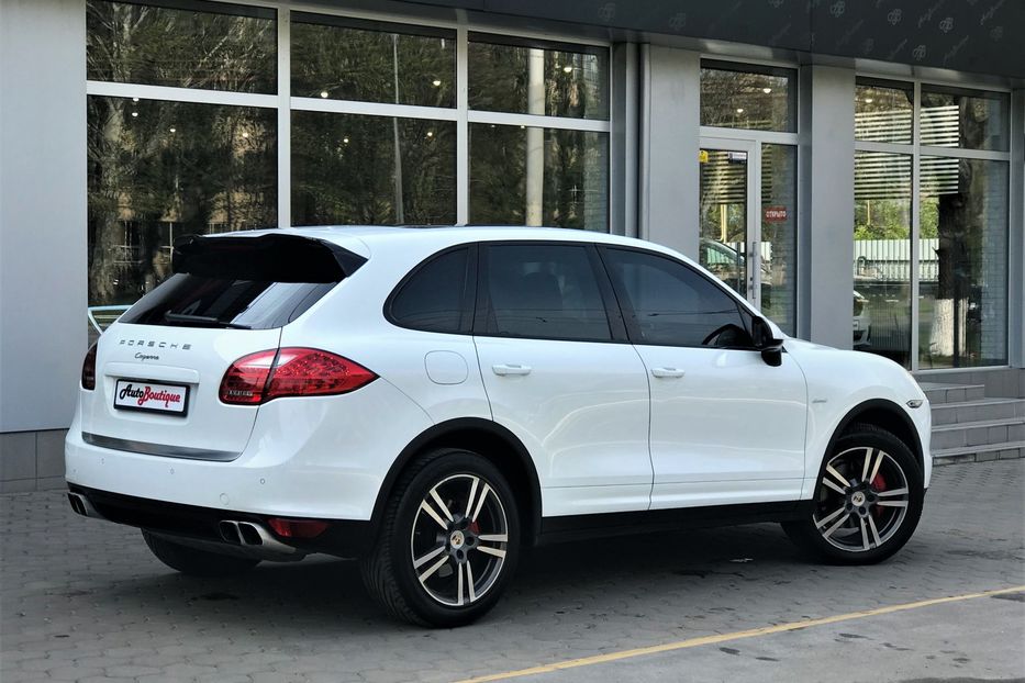 Продам Porsche Cayenne 2013 года в Одессе