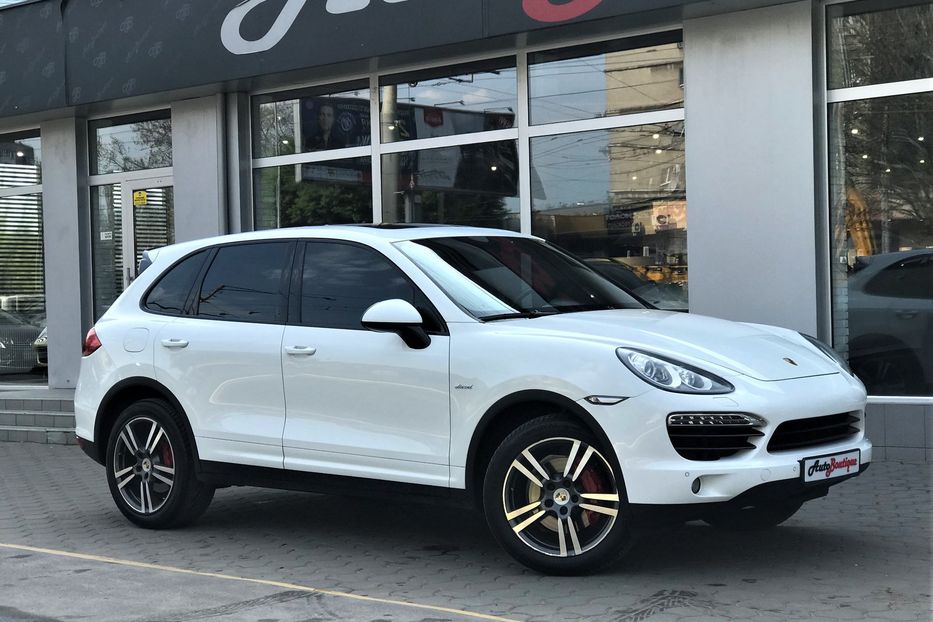 Продам Porsche Cayenne 2013 года в Одессе