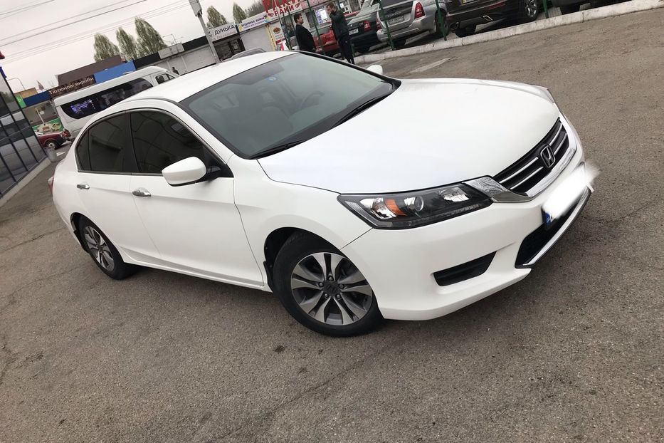 Продам Honda Accord 2013 года в Днепре