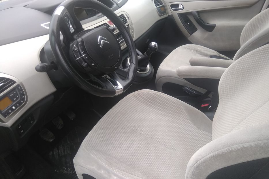 Продам Citroen Grand C4 Picasso 1.6 2008 года в Львове