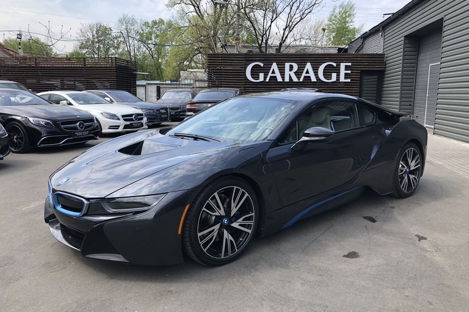 Продам BMW I8 eDrive 2015 года в Киеве