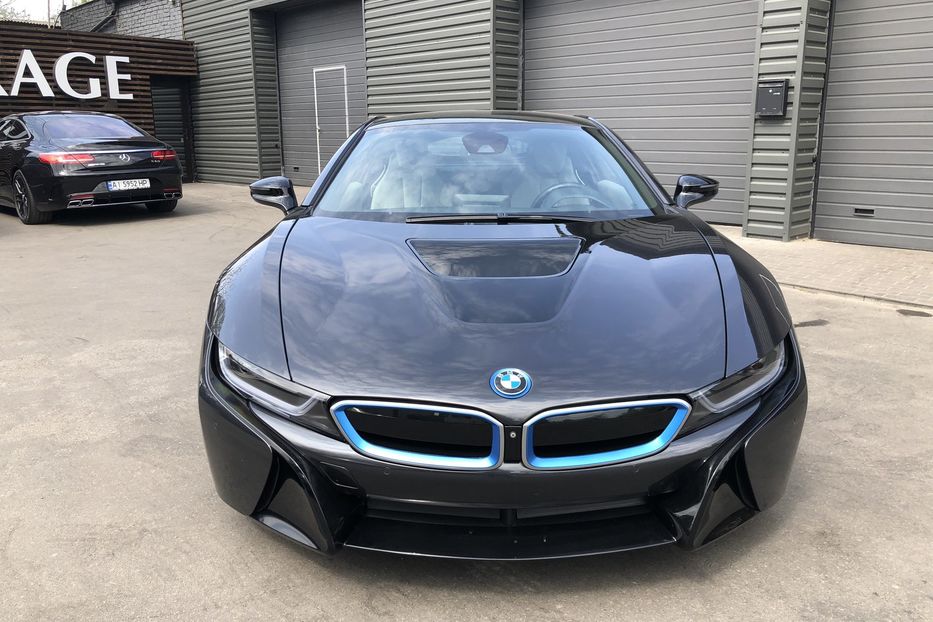 Продам BMW I8 eDrive 2015 года в Киеве