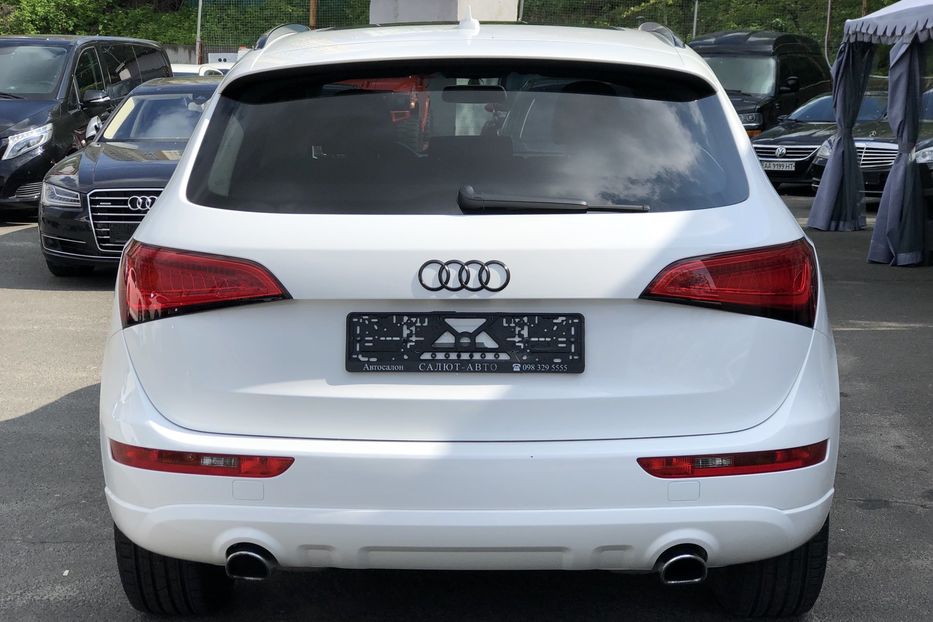 Продам Audi Q5 2.0T Quattro 2013 года в Киеве