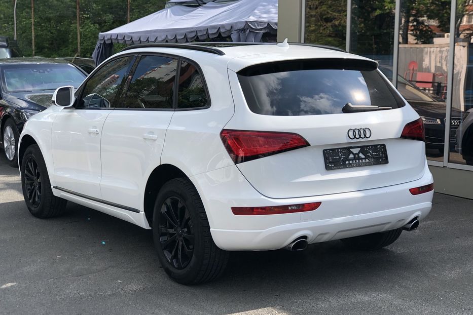 Продам Audi Q5 2.0T Quattro 2013 года в Киеве