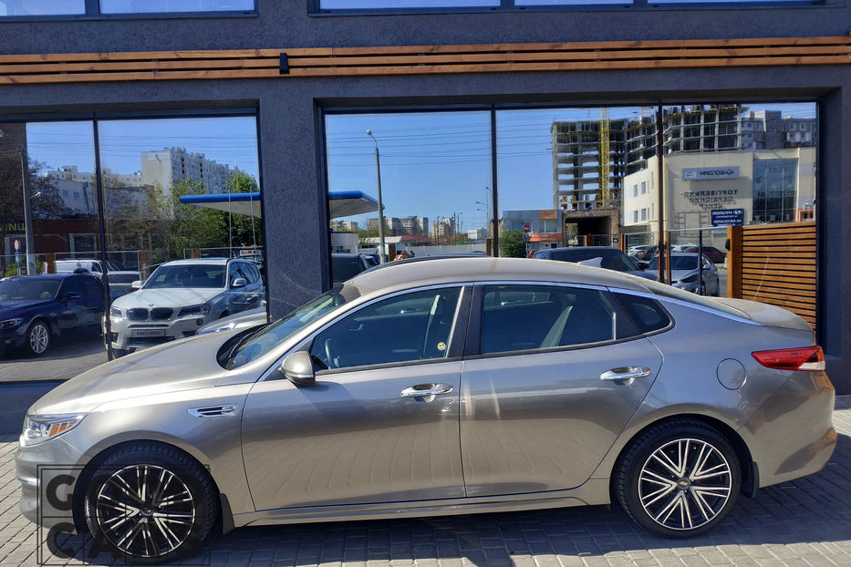 Продам Kia Optima 2016 года в Одессе