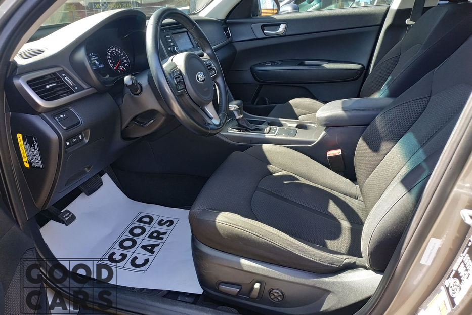 Продам Kia Optima 2016 года в Одессе
