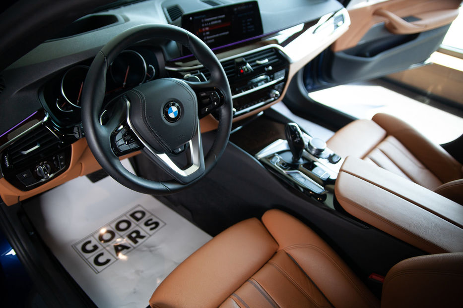 Продам BMW 540 Sport Line 2017 года в Одессе