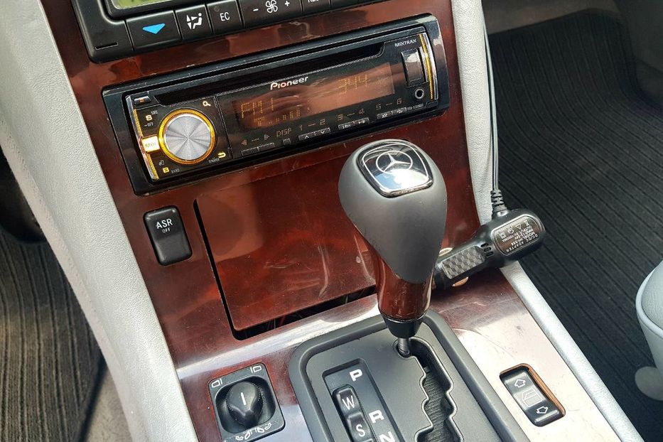 Продам Mercedes-Benz S-Class S320 1997 года в Киеве