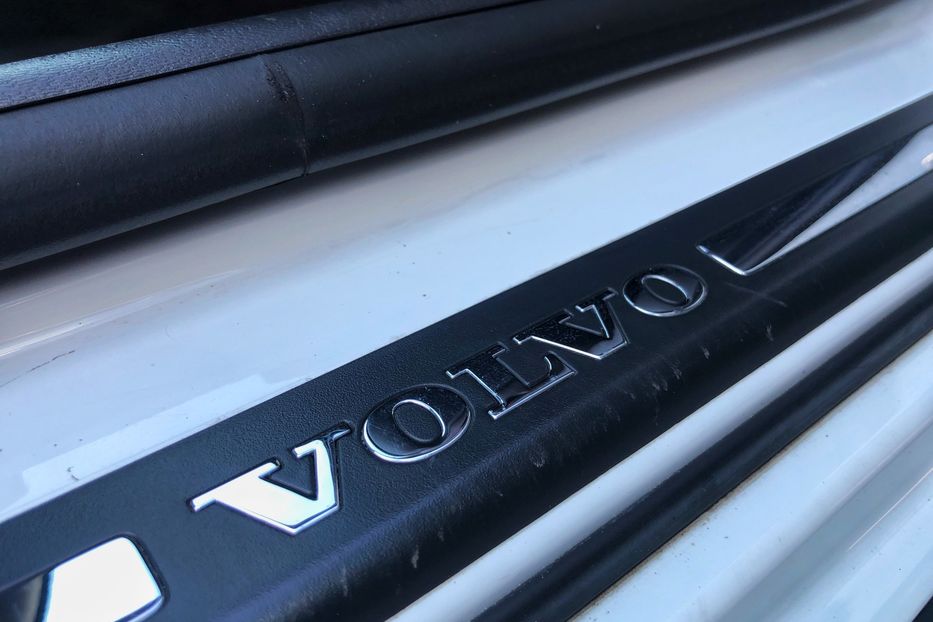 Продам Volvo V60 2013 года в Днепре
