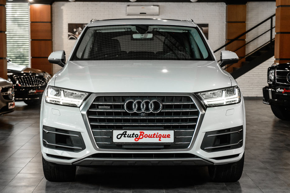 Продам Audi Q7 2016 года в Одессе