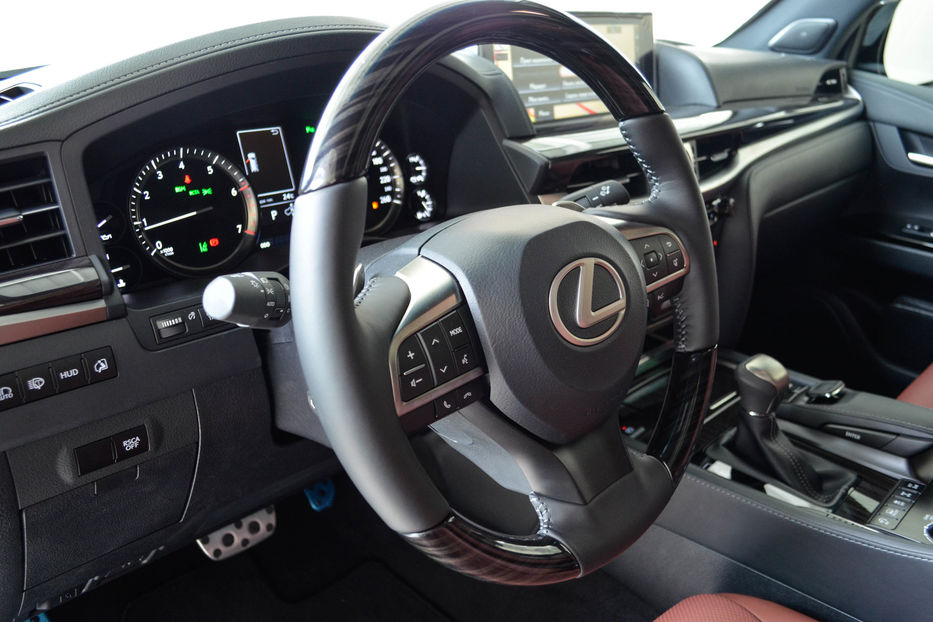 Продам Lexus LX 570 F-Sport 2020 года в Киеве