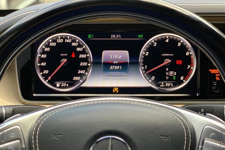 Продам Mercedes-Benz S-Class S600 AMG\\\ Designo 2015 года в Киеве