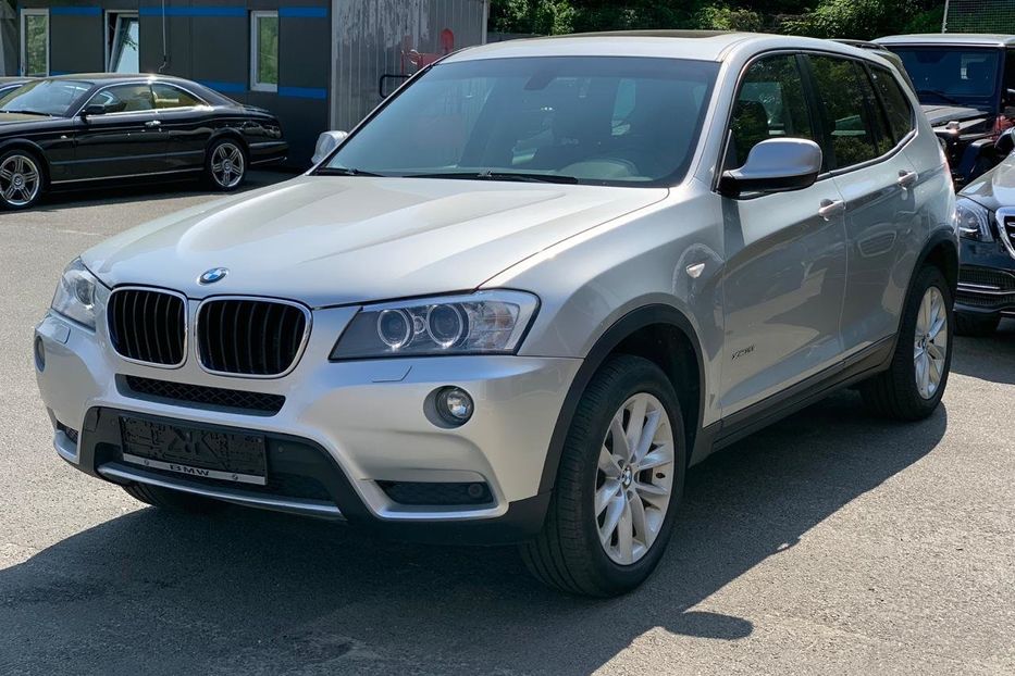 Продам BMW X3 28i Xdrive 2013 года в Киеве