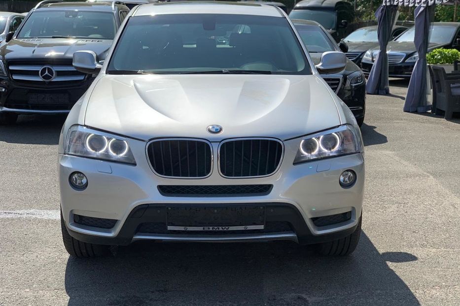 Продам BMW X3 28i Xdrive 2013 года в Киеве