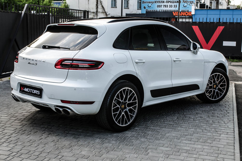 Продам Porsche Macan Diesel S 2016 года в Киеве