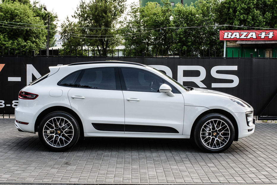 Продам Porsche Macan Diesel S 2016 года в Киеве