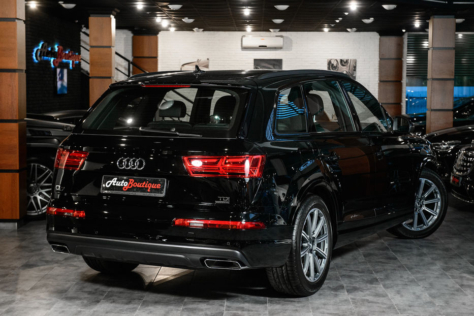 Продам Audi Q7 S-Line 2018 года в Одессе