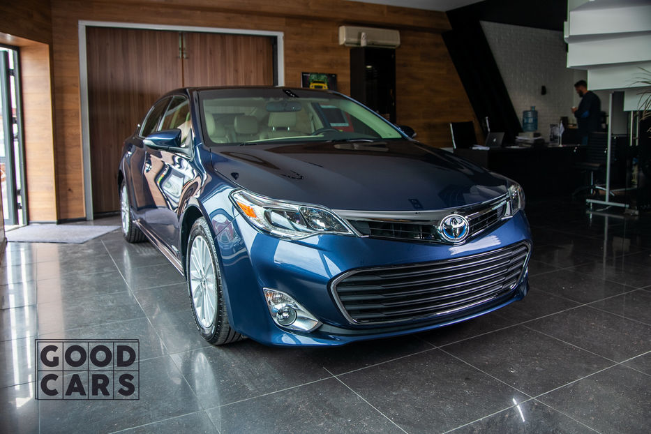 Продам Toyota Avalon 2014 года в Одессе