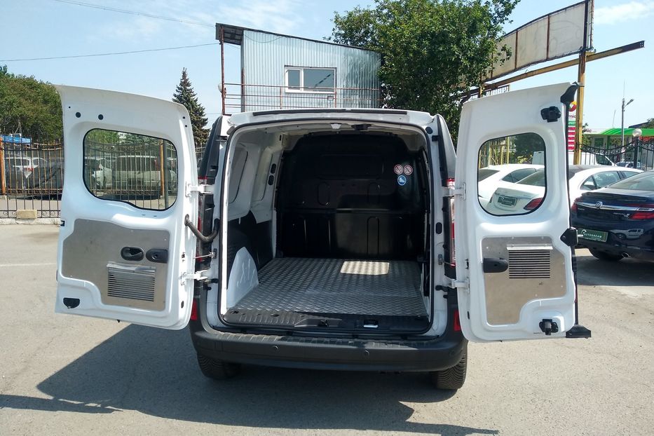 Продам Renault Kangoo груз. Maxi 2015 года в Одессе