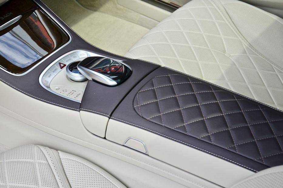 Продам Mercedes-Benz S-Class Maybach S500 4-MATIC 2016 года в Киеве