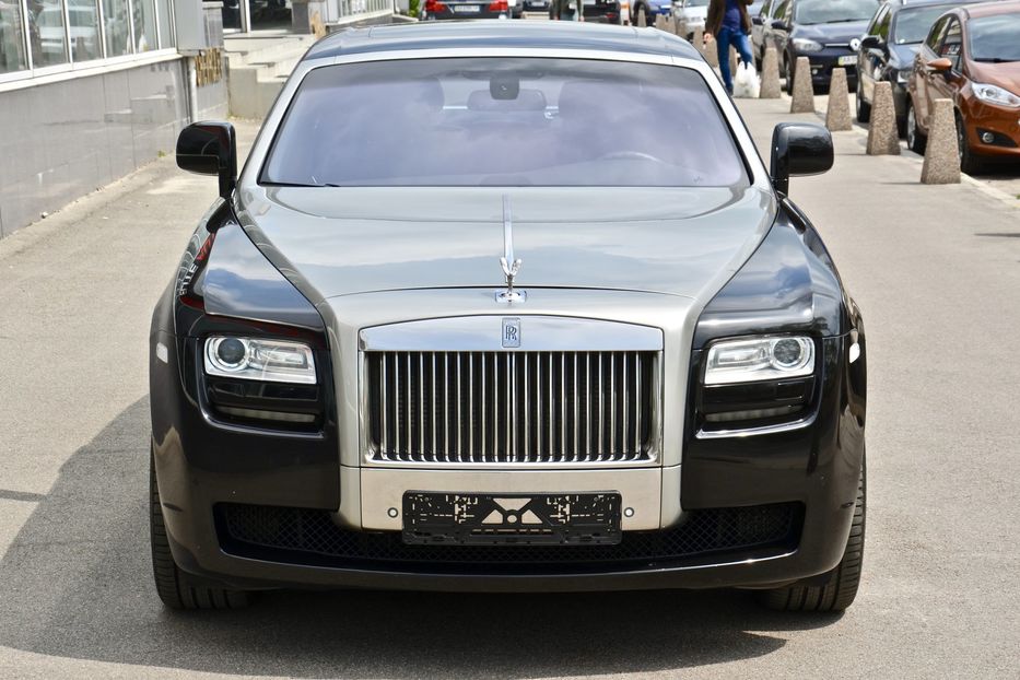 Продам Rolls-Royce Ghost 2011 года в Киеве