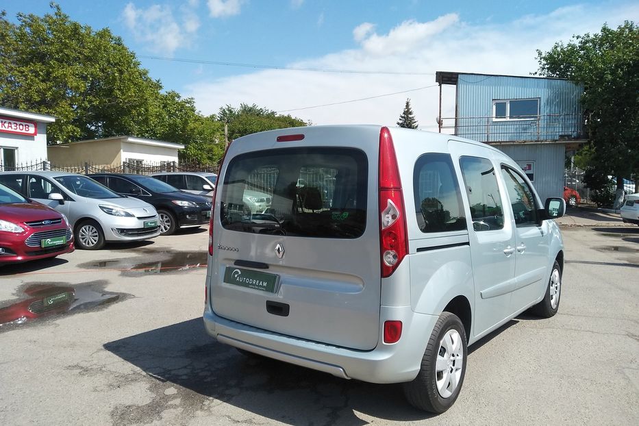 Продам Renault Kangoo пасс. Happy Family 2011 года в Одессе