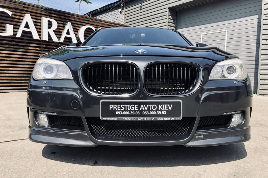 Продам BMW 750 Li xDrive 2012 года в Киеве