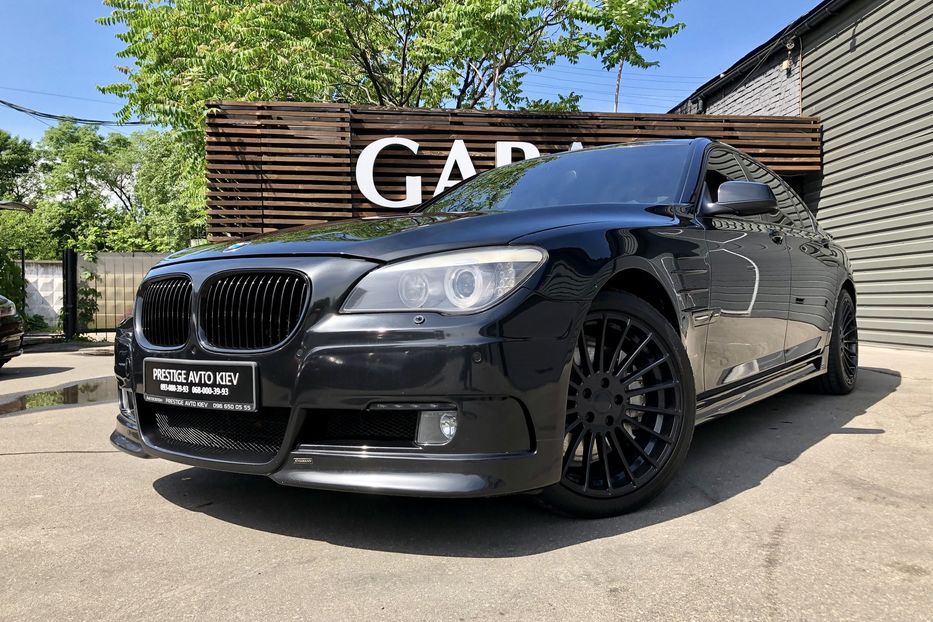 Продам BMW 750 Li xDrive 2012 года в Киеве