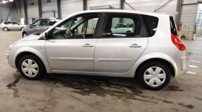 Продам Renault Scenic 1.5dCi 105 к.с EMOTION 2009 года в Львове