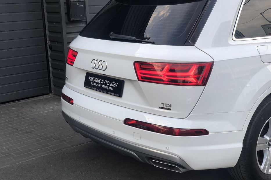 Продам Audi Q7 3.0 TDI Quattro 2017 года в Киеве