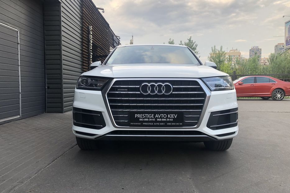 Продам Audi Q7 3.0 TDI Quattro 2017 года в Киеве