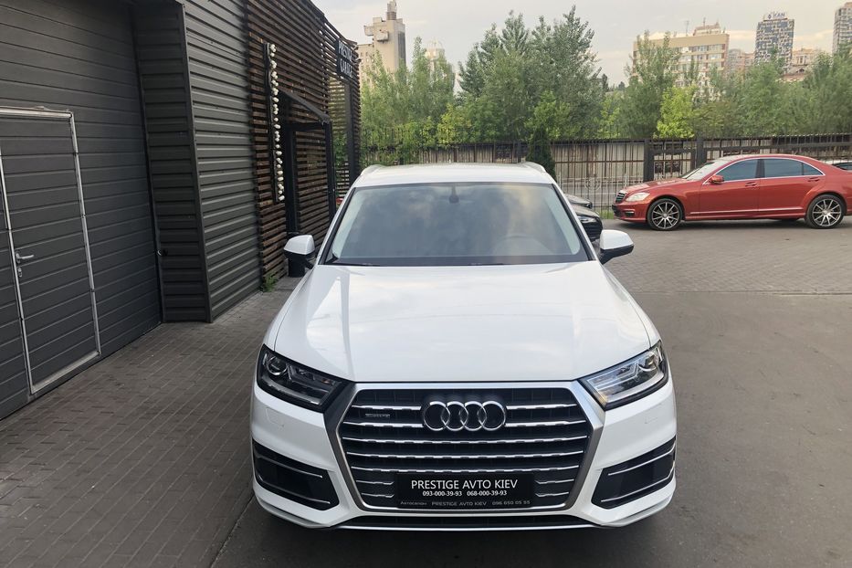 Продам Audi Q7 3.0 TDI Quattro 2017 года в Киеве