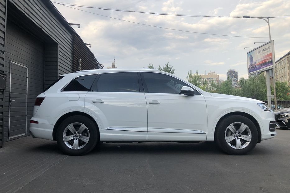 Продам Audi Q7 3.0 TDI Quattro 2017 года в Киеве