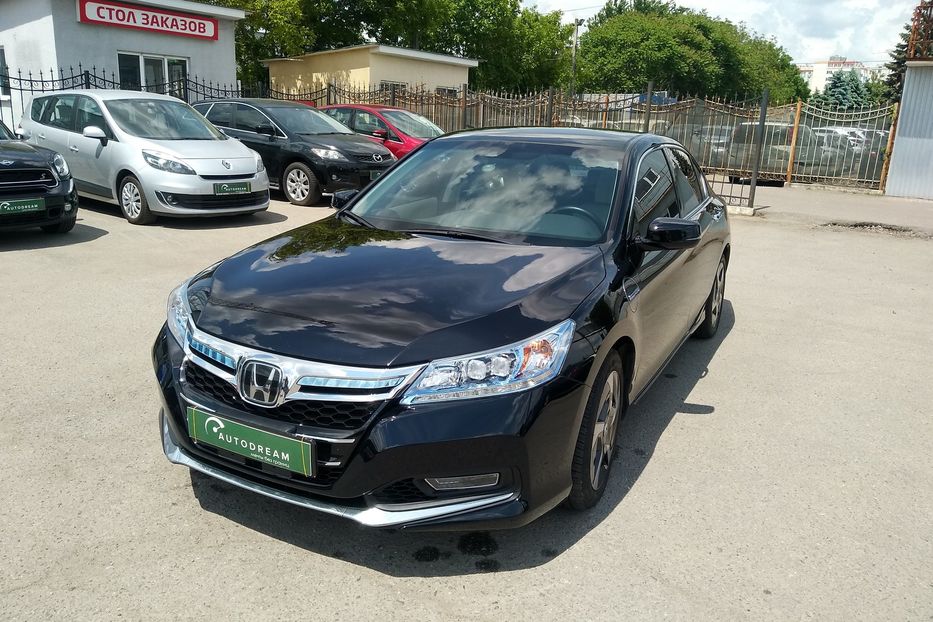 Продам Honda Accord Plug In Hybrid 2014 года в Одессе