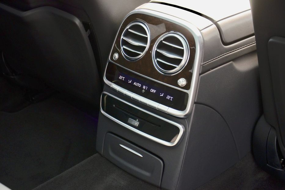 Продам Mercedes-Benz S-Class 500 AMG 2014 года в Киеве