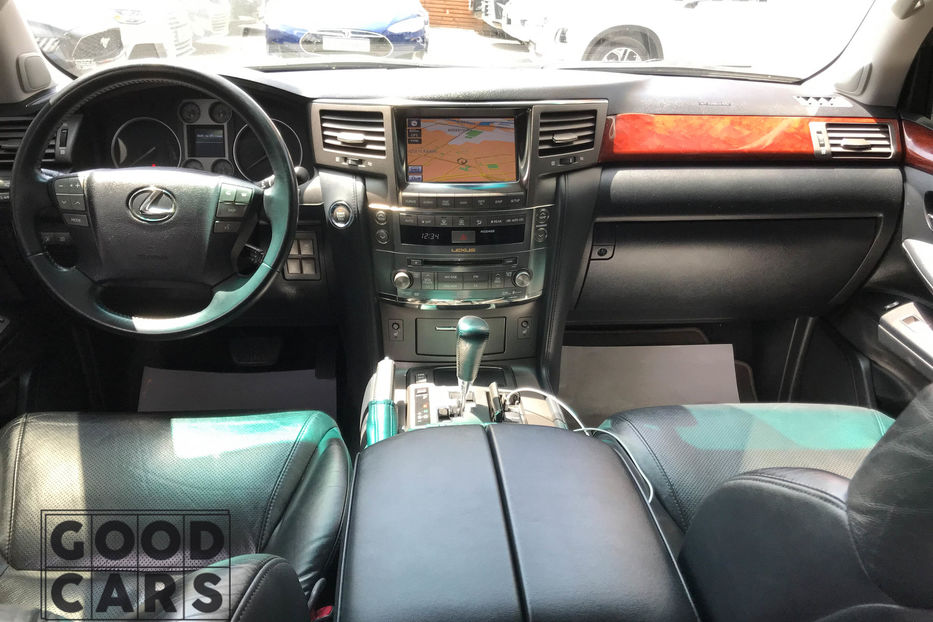 Продам Lexus LX 570 2010 года в Одессе