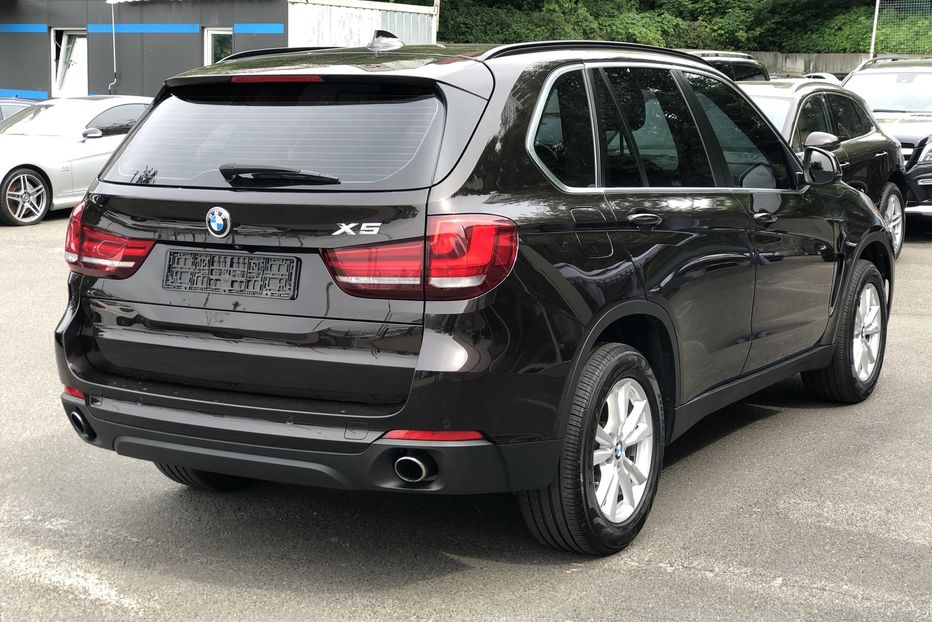 Продам BMW X5 XDRIVE25D 2015 года в Киеве